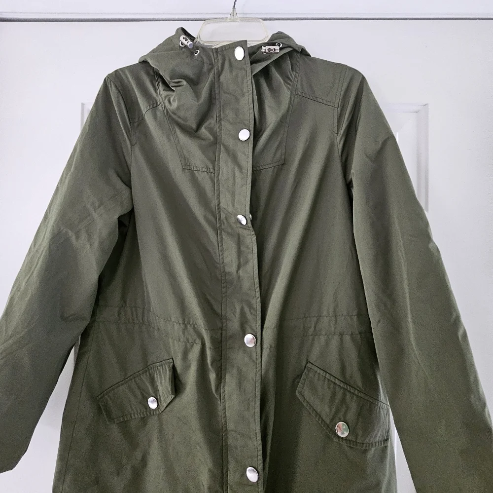 Green Jacket - Picture 5 of 7